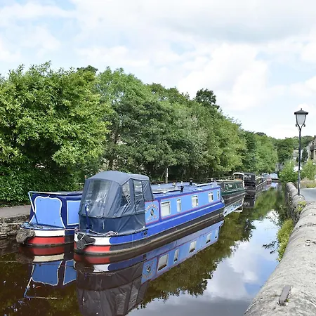 Sulphur Wells Barn Prázdninový dům *